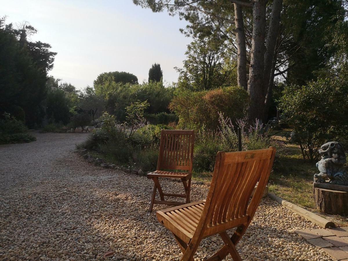 La Bastide Des Sources Apartment Beaucaire  Exterior photo